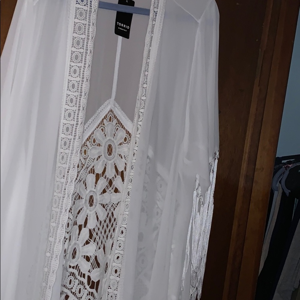 Torrid Kimono